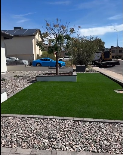 Turf & Borders · Mesa after